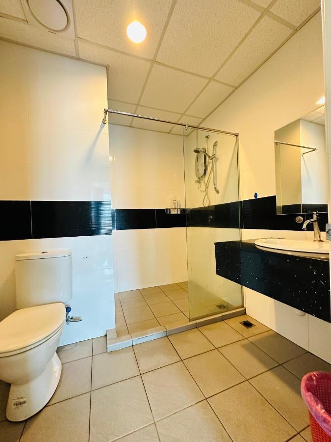 Cozy Seaview Penang Homestay @ Gurney Pulau Pinang จอร์จทาวน์ ภายนอก รูปภาพ